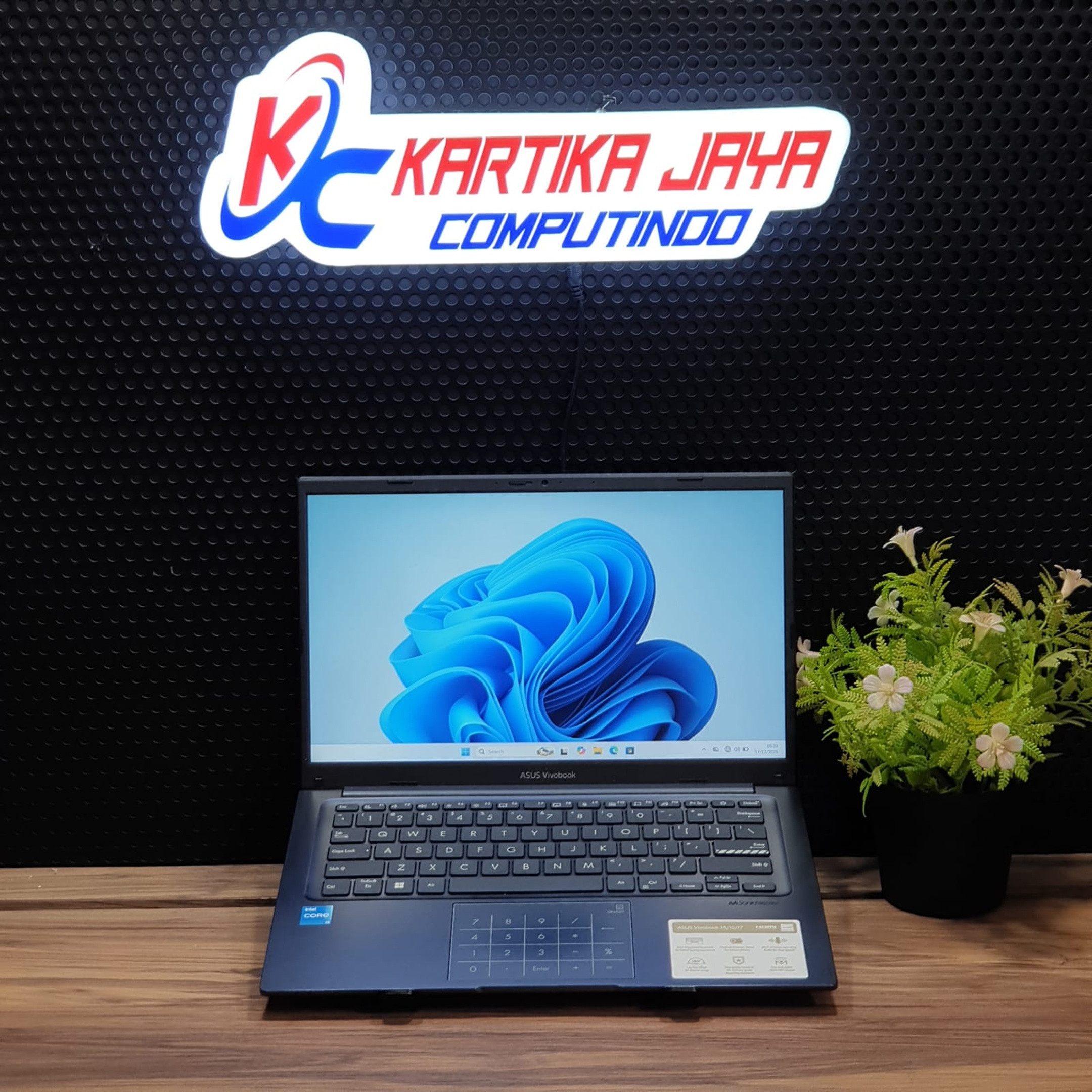 ASUS VIVOBOOK X1404ZA CORE I3 RAM 8 SSD 